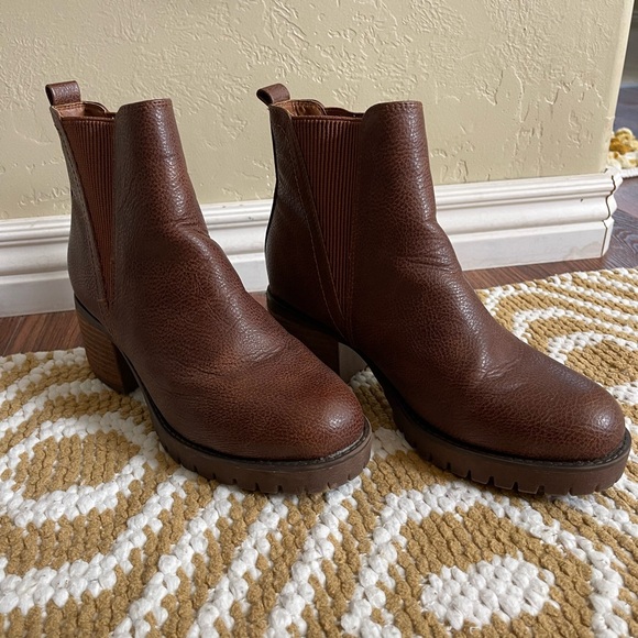 MIA Ankle Pull On Boots Size 7 US - Picture 3 of 6